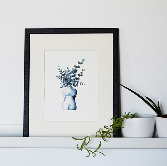 dessin nu vase bleu bouquet chlorophylle